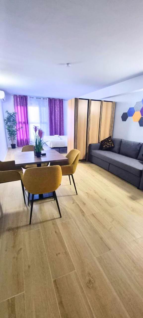 Ynfinity Aparthotel Valencia Eksteriør bilde