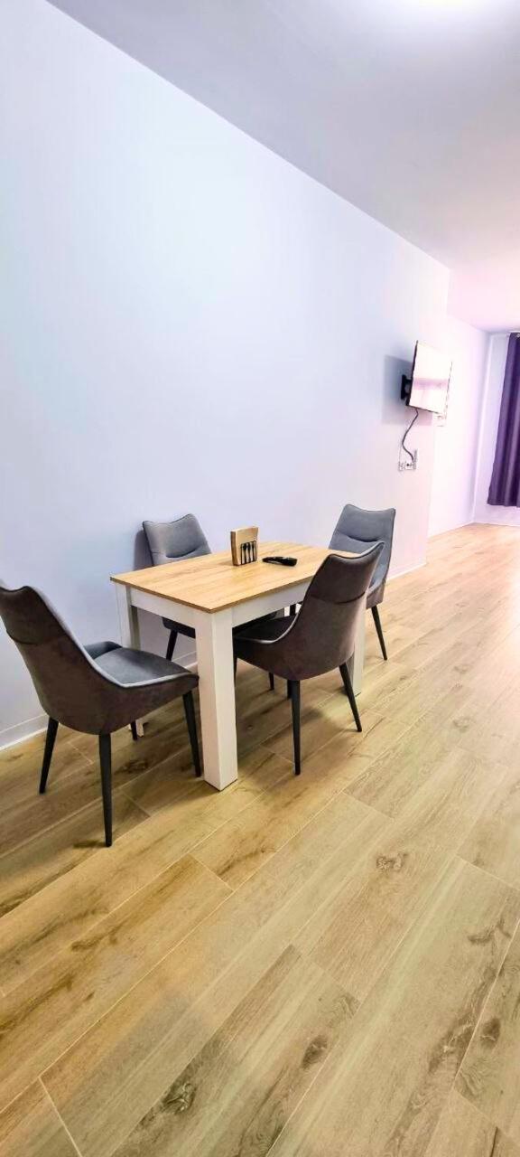 Ynfinity Aparthotel Valencia Eksteriør bilde